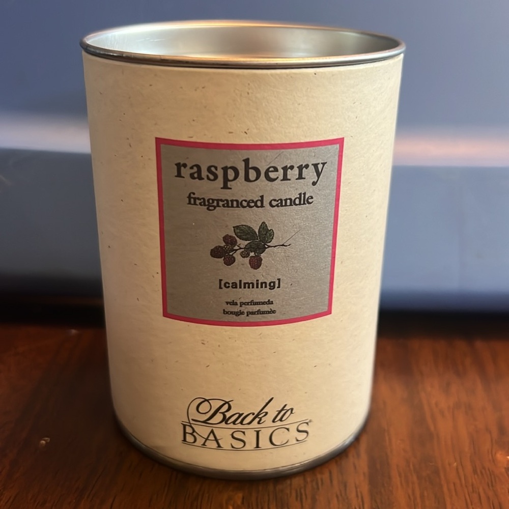 Back to Basics‎ Raspberry (calming) Fragranced Candle - Picture 2 of 3